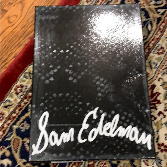Sam Edelman - Picture 3 of 4
